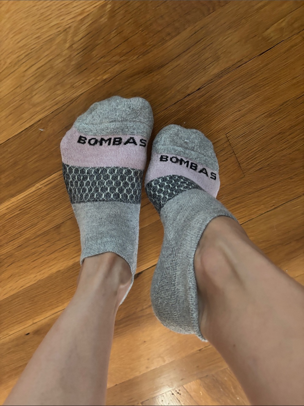Bombas No-Show Athletic Socks in Heather Gray & Pink